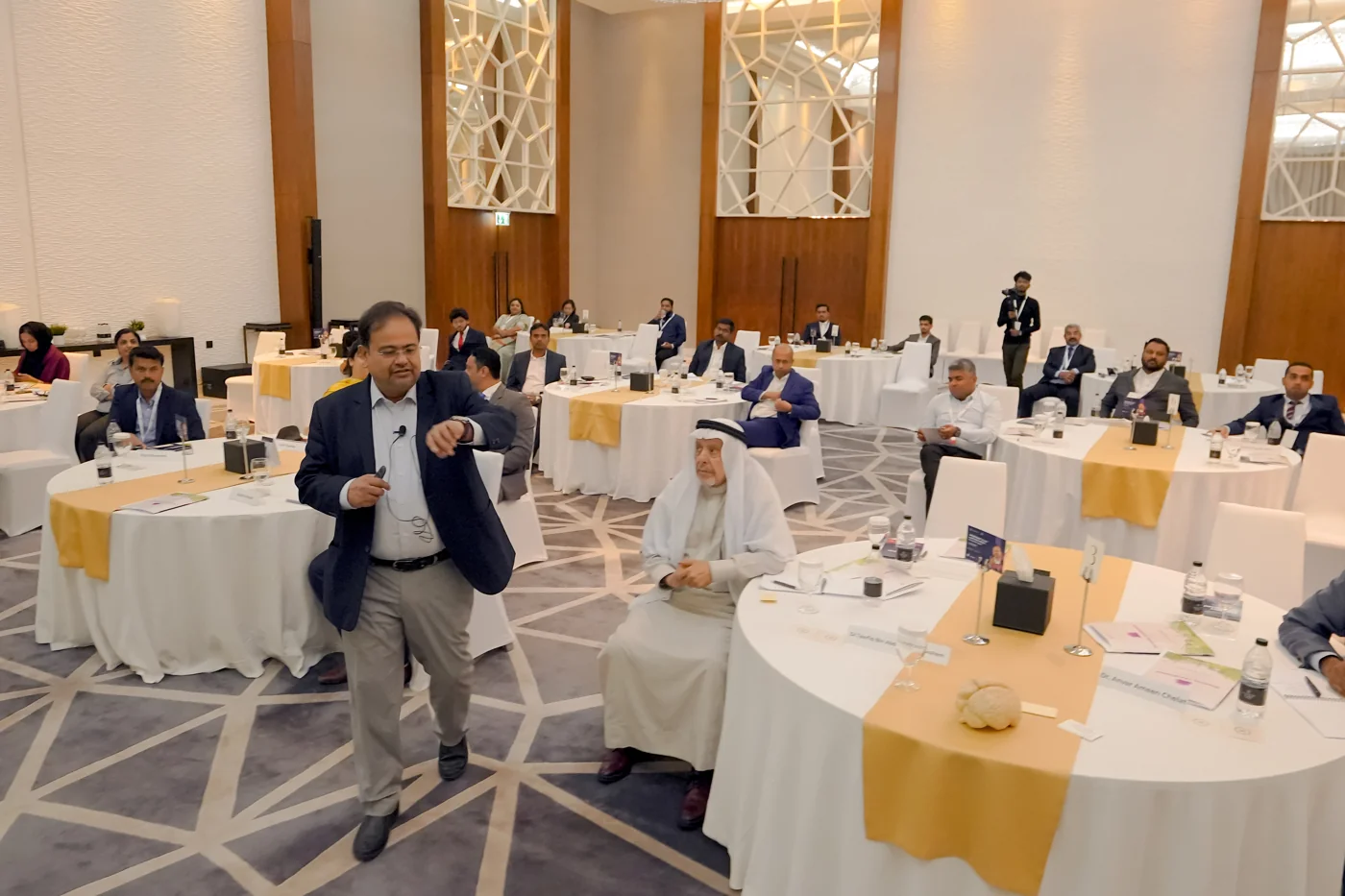 Mindfulness leadership workshop, source gallery photograph 7